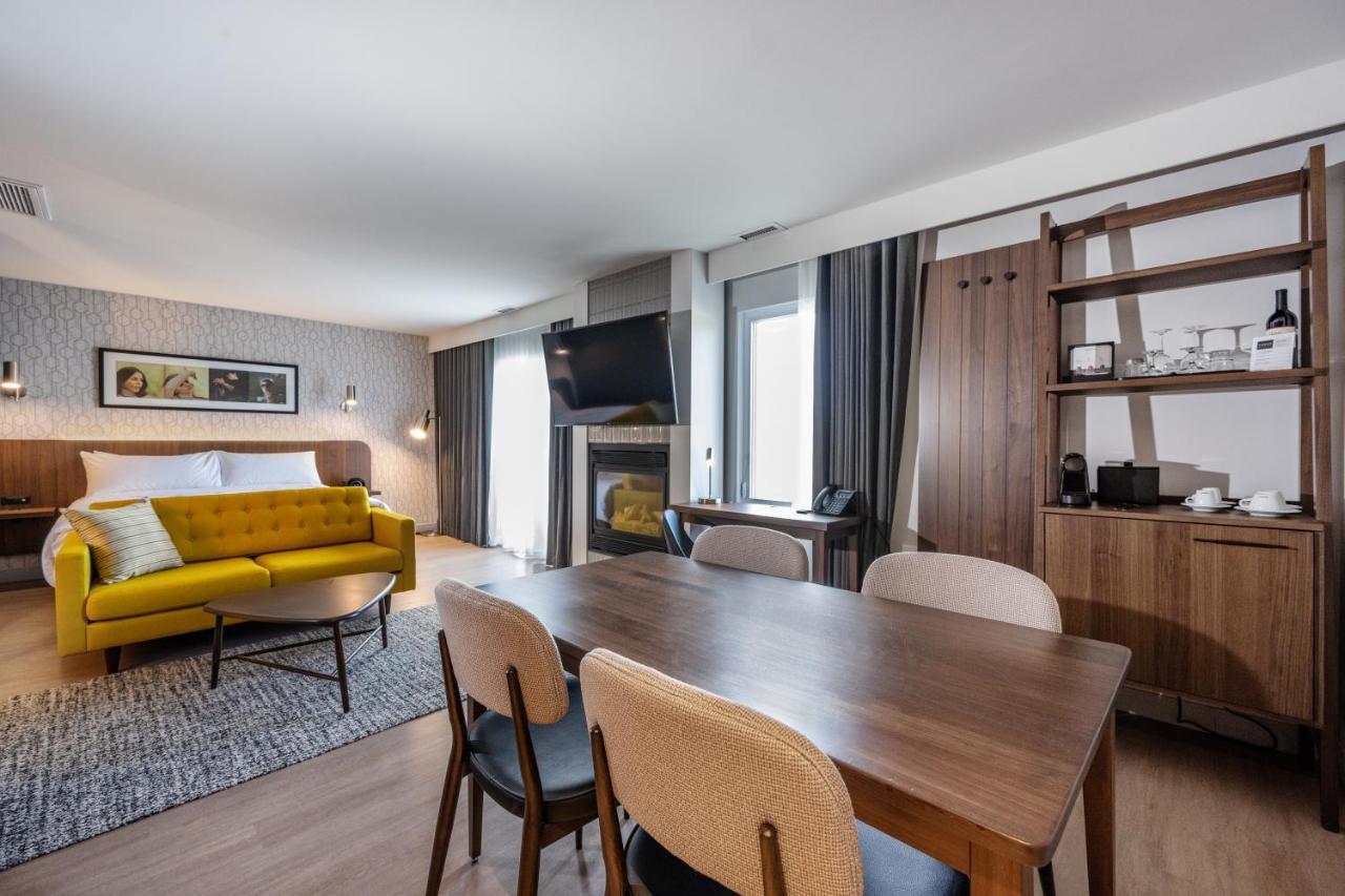 Hotel Verso Magog Екстер'єр фото