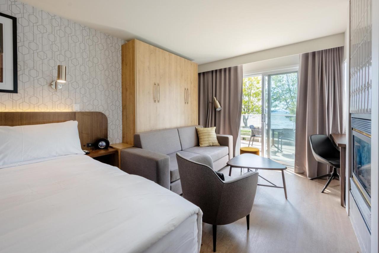 Hotel Verso Magog Екстер'єр фото
